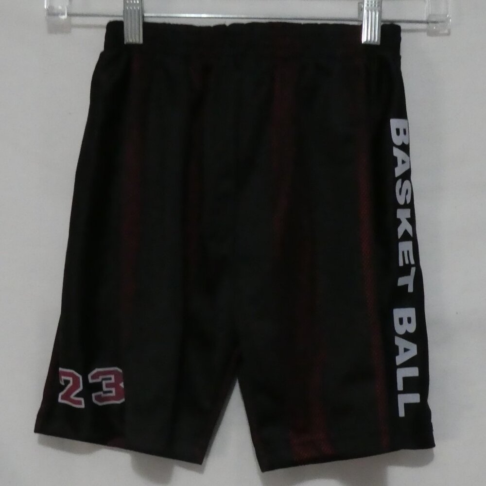 CHAMPIONSHIP GOLD | size 7 | Black and Burgundy Striped Basketball Shorts